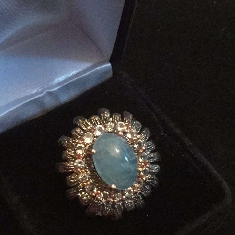 Elegant Genuine Aquamarine Cabochon Ring - Picture 9 of 11